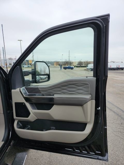 New 2026 Ford F250 Platinum w/ Platinum Plus Package image 26