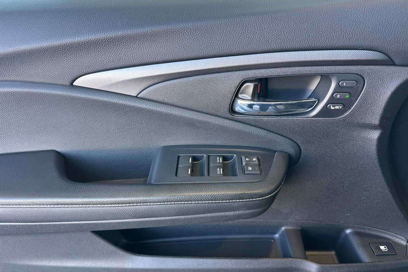 Used 2023 Honda Ridgeline RTL-E image 10