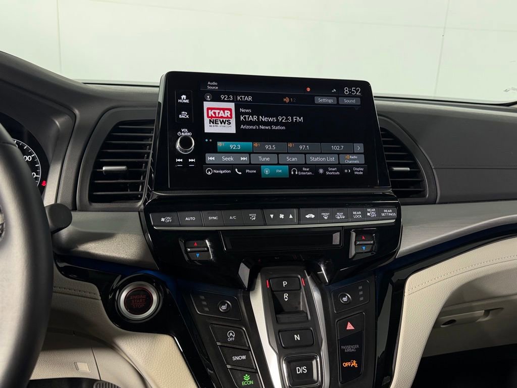 Used 2025 Honda Odyssey Touring image 18