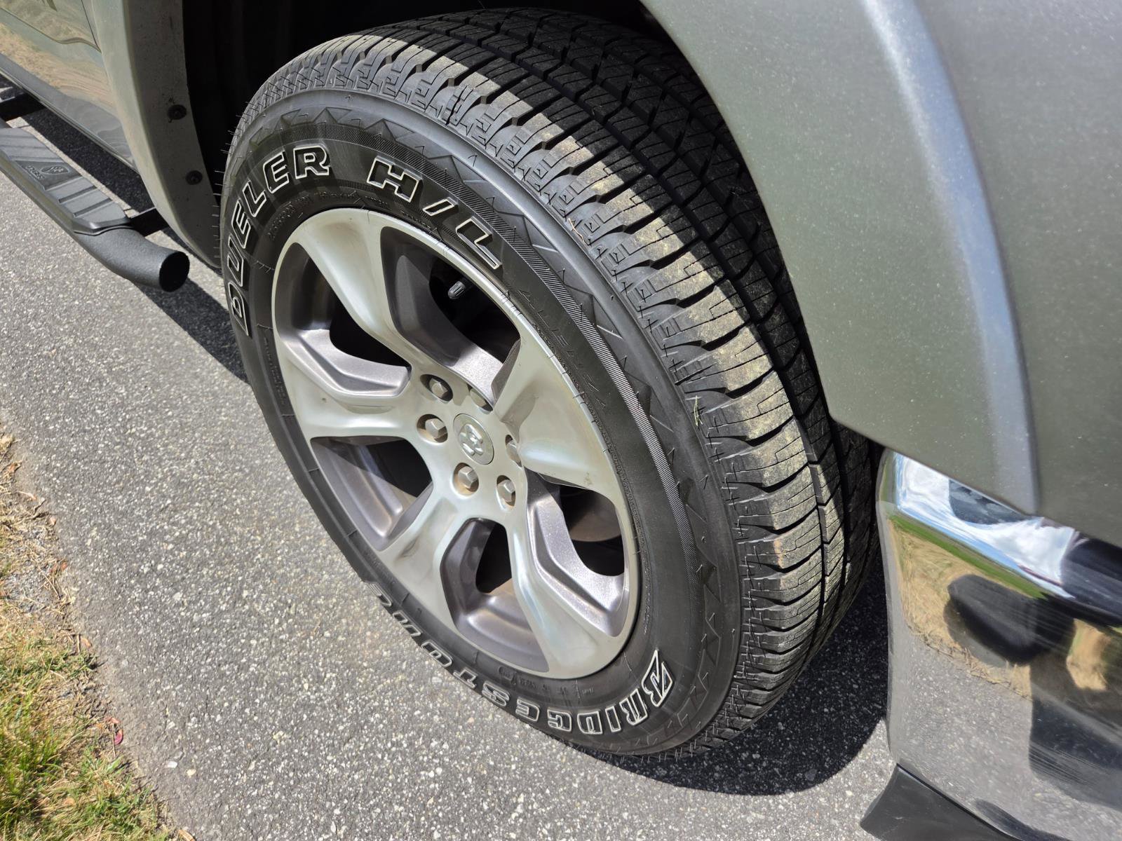 Used 2021 RAM 1500 Laramie image 4