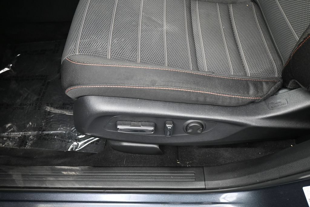 Used 2024 Honda CR-V Sport image 17