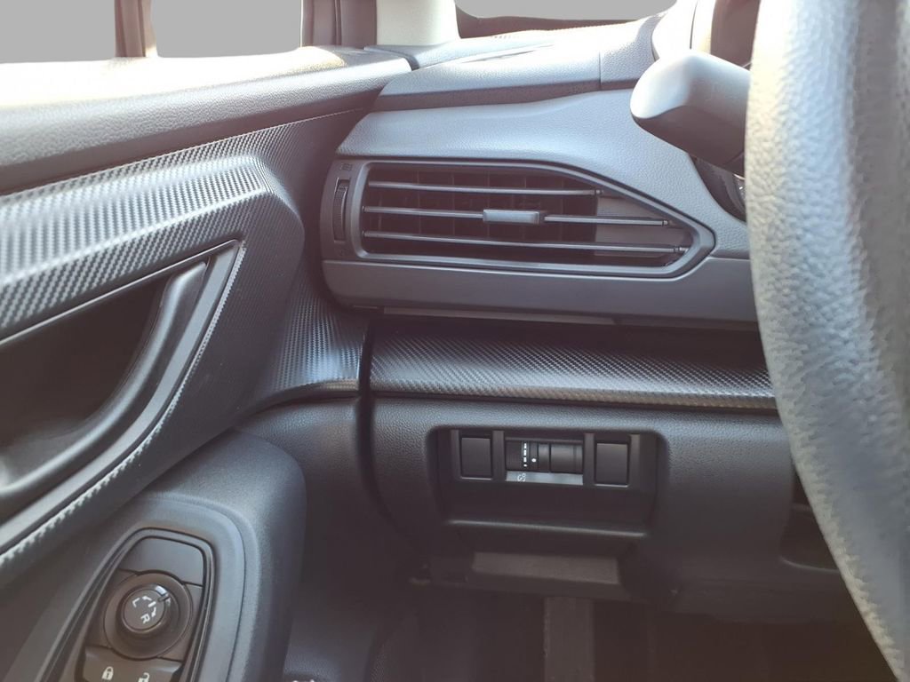 Certified 2025 Subaru Crosstrek 2.0i Premium image 11