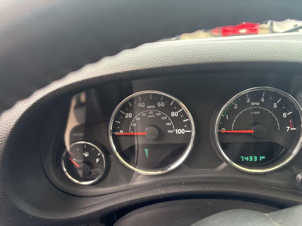 Used 2016 Jeep Wrangler Sport AWD/4WD image 10