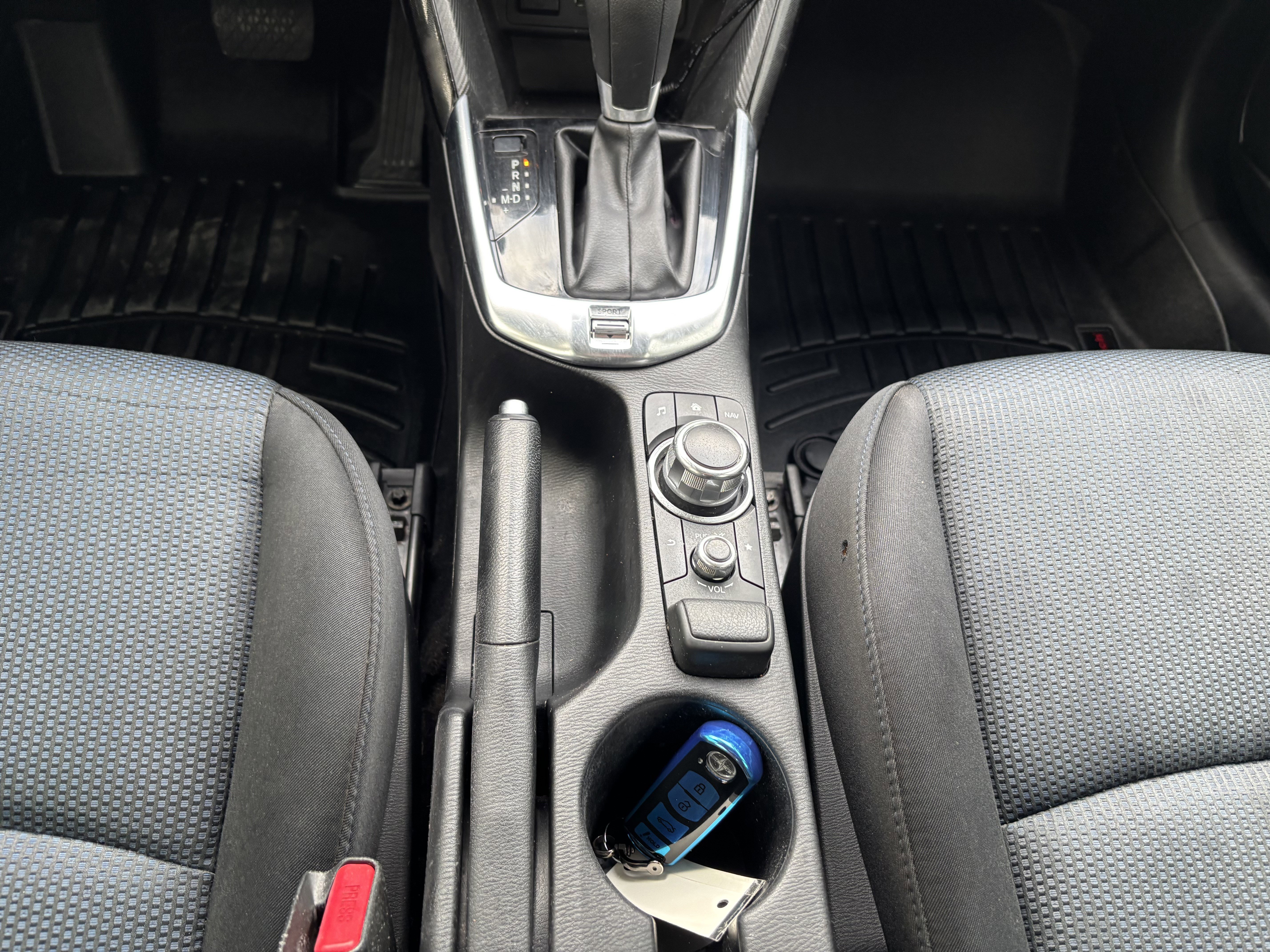 Used 2016 Scion iA FWD image 19