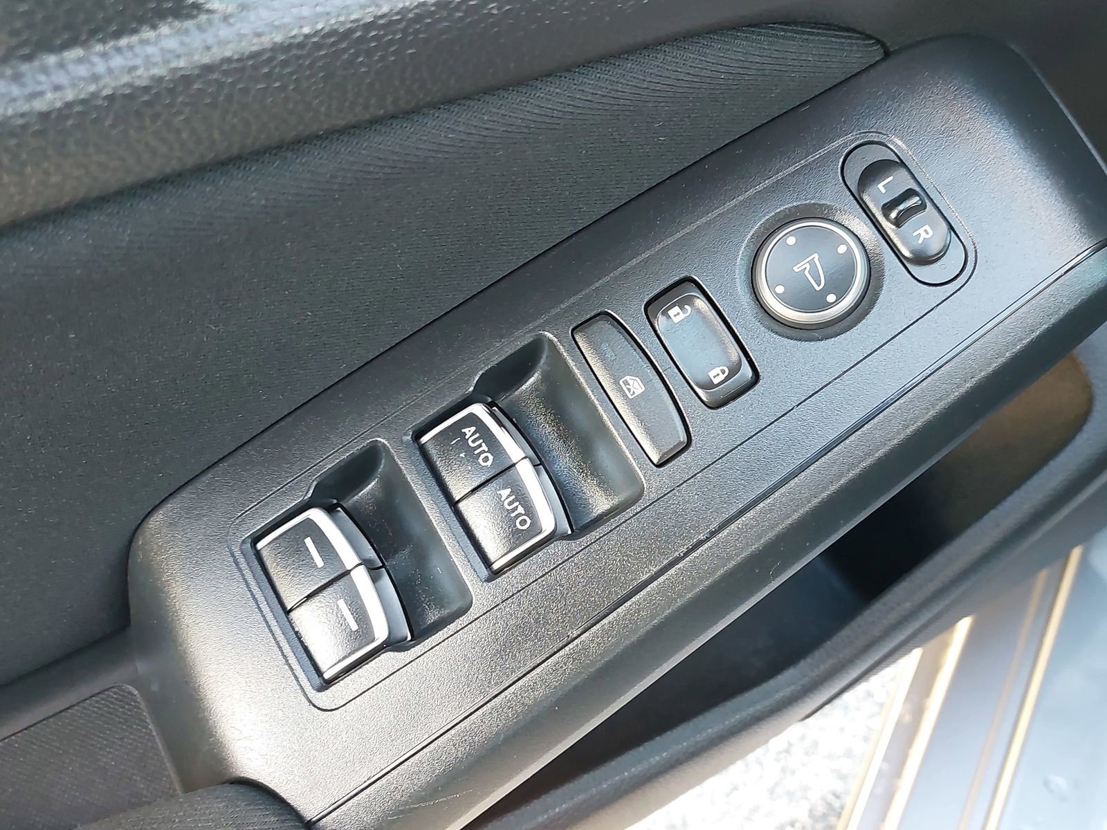 Used 2022 Honda Civic Sport image 28