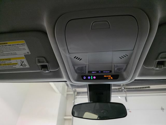 Used 2022 Chevrolet Equinox LT FWD image 23