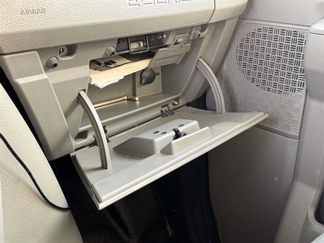 Used 2022 Ford E-450 and Econoline 450 Super Duty w/ Power Windows & Locks Group image 40