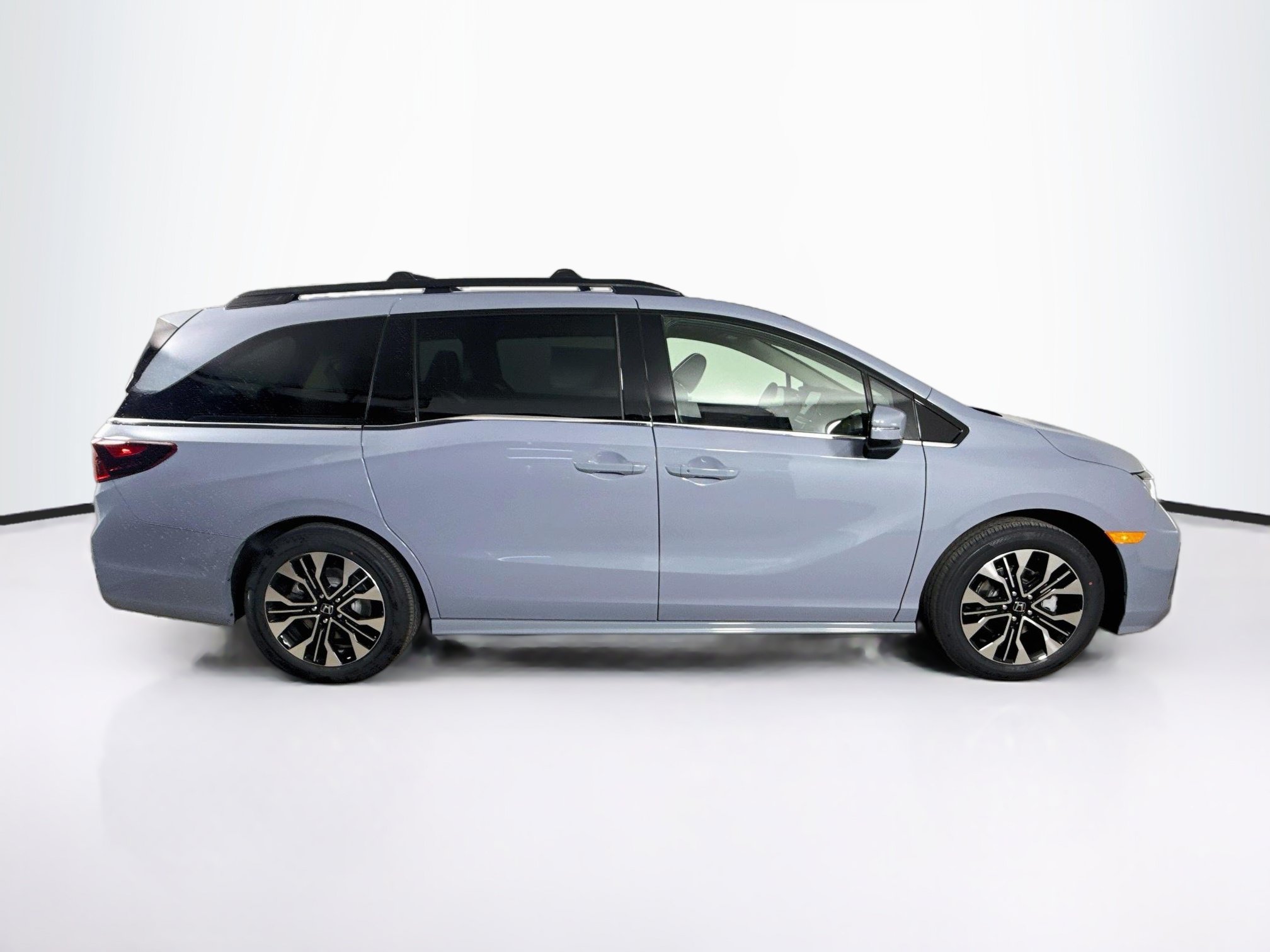 New 2027 Honda Odyssey Elite image 2