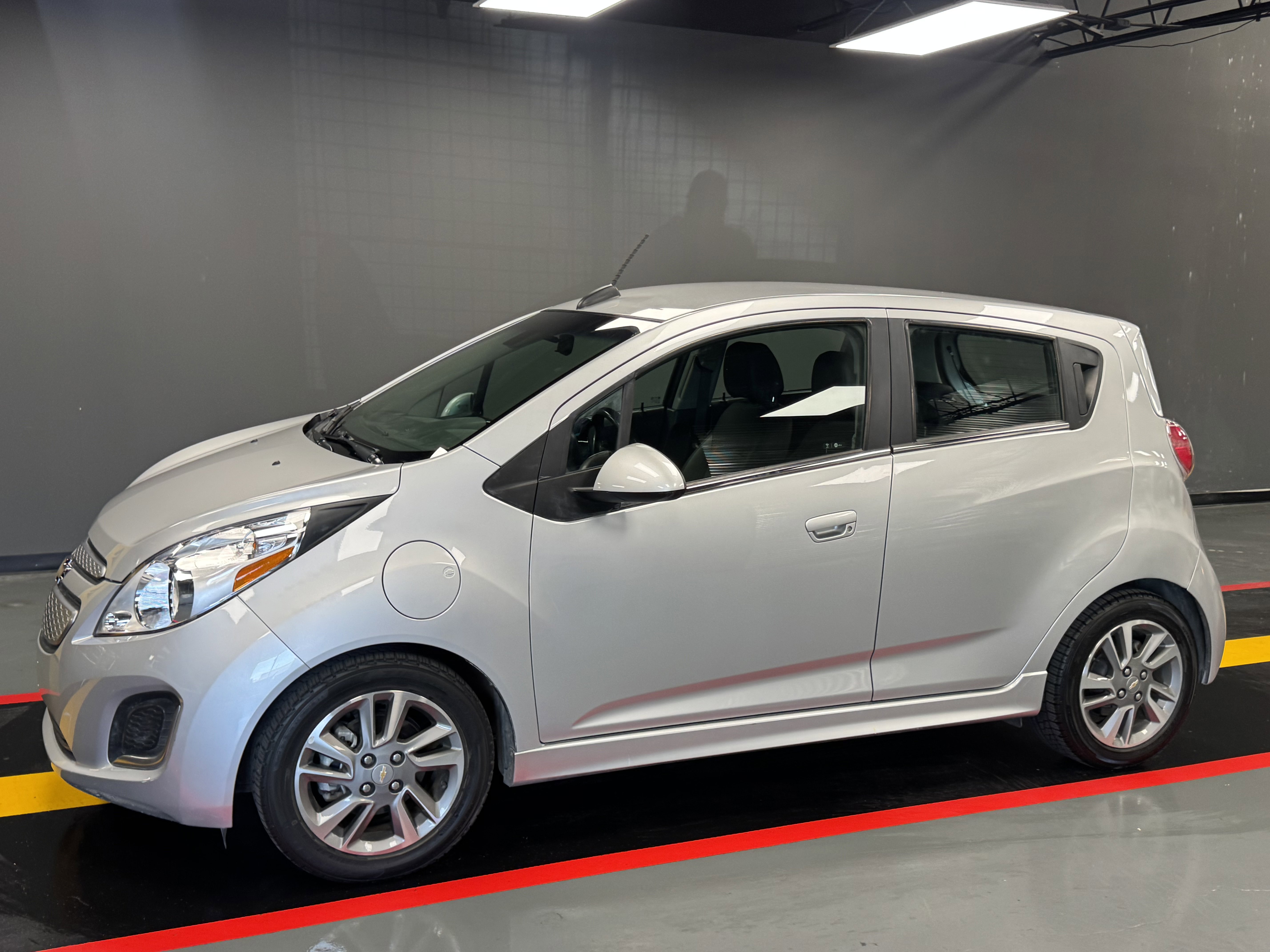 Used 2016 Chevrolet Spark LT image 2