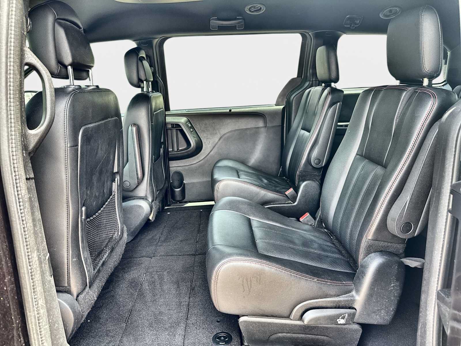 Used 2020 Dodge Grand Caravan GT FWD image 12