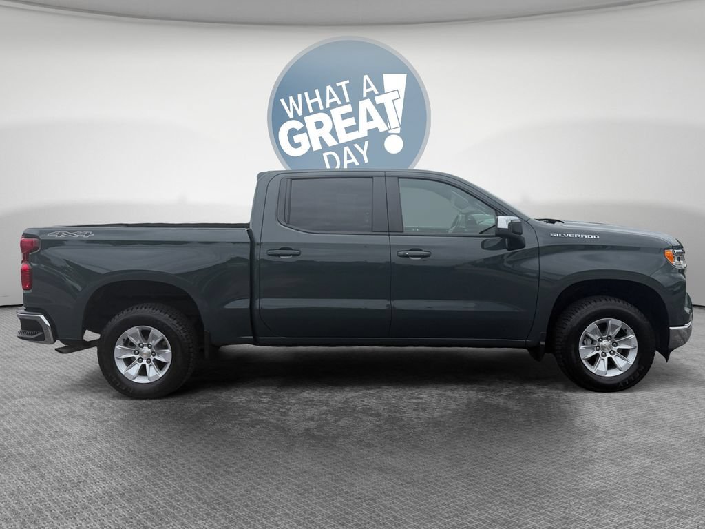 Certified 2025 Chevrolet Silverado 1500 LT AWD/4WD image 2