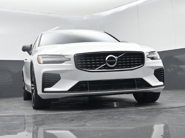 Used 2021 Volvo S60 T8 R-Design Expression w/ Premium Package AWD/4WD image 47