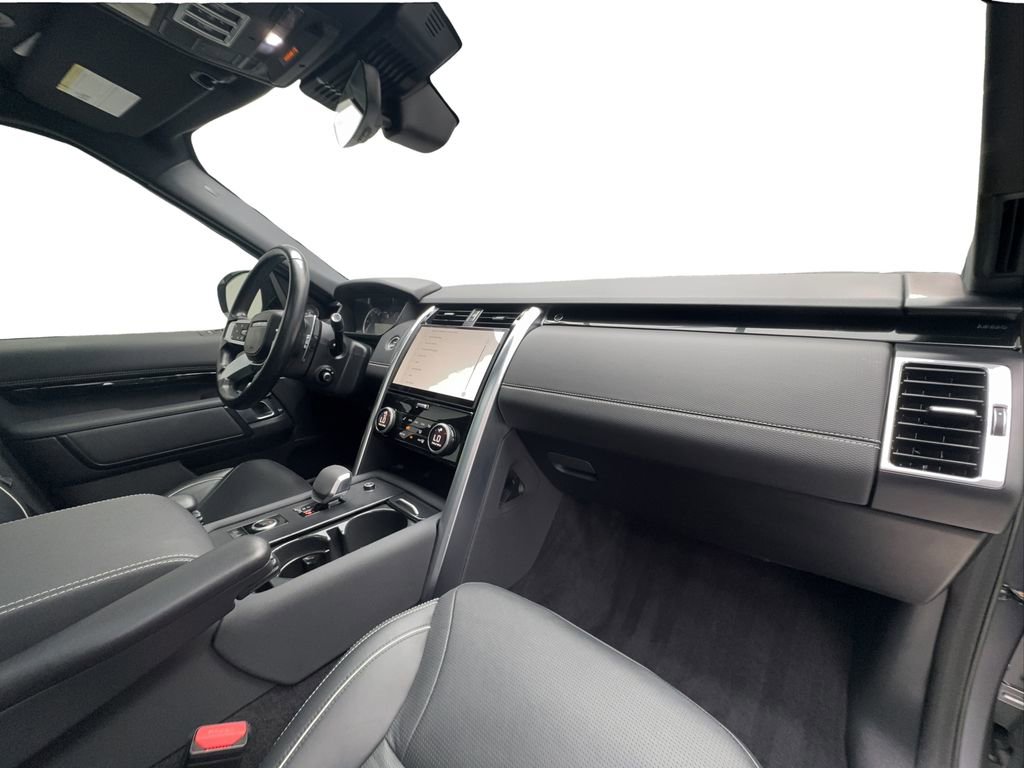 Used 2023 Land Rover Discovery HSE R-Dynamic image 31