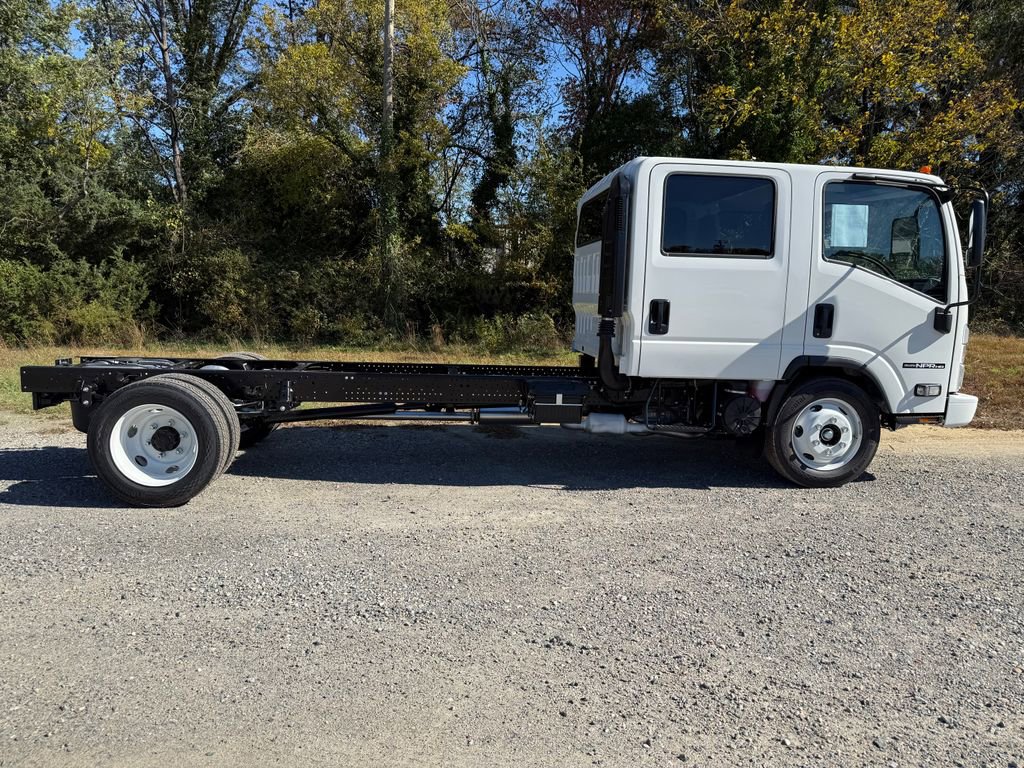 New 2026 Isuzu NPR HD image 9