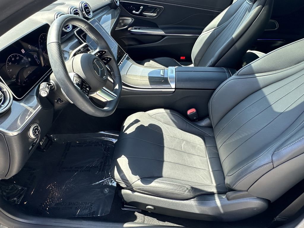 Certified 2025 Mercedes-Benz CLE 300 4MATIC Coupe image 10