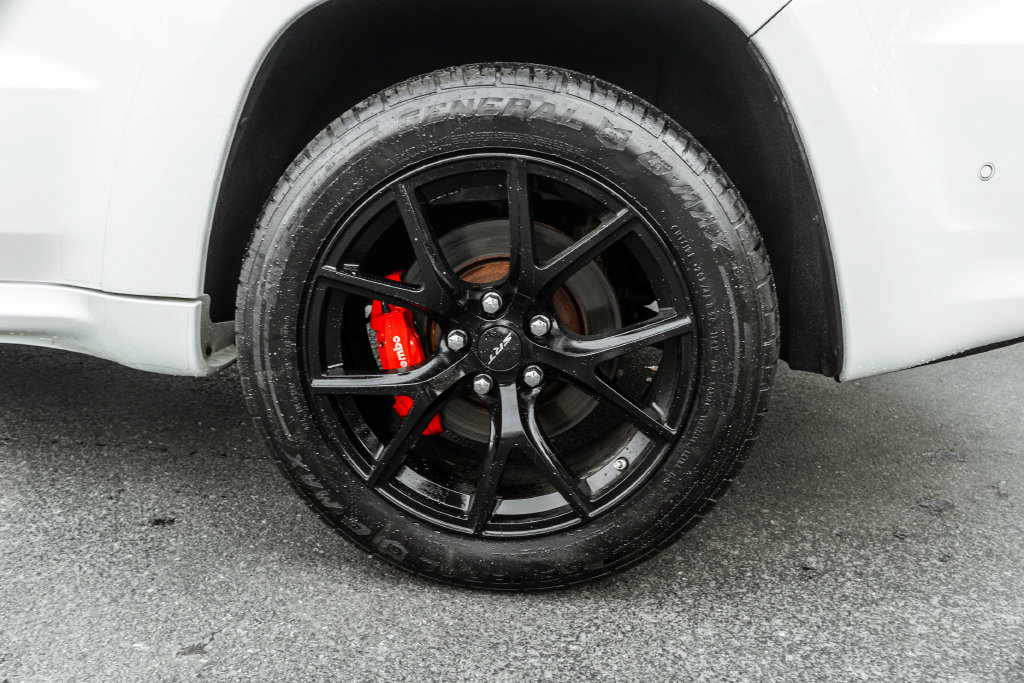 Used 2020 Jeep Grand Cherokee SRT w/ Trailer Tow Group IV AWD/4WD image 35
