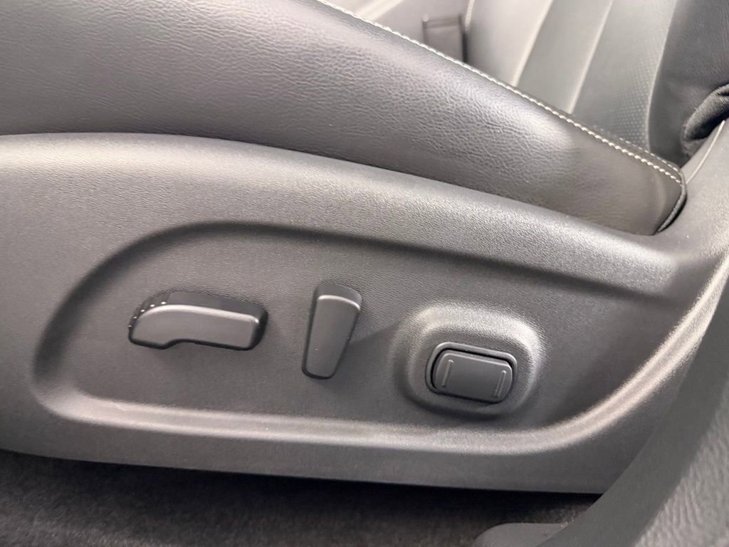 Used 2024 Nissan Murano SL image 25