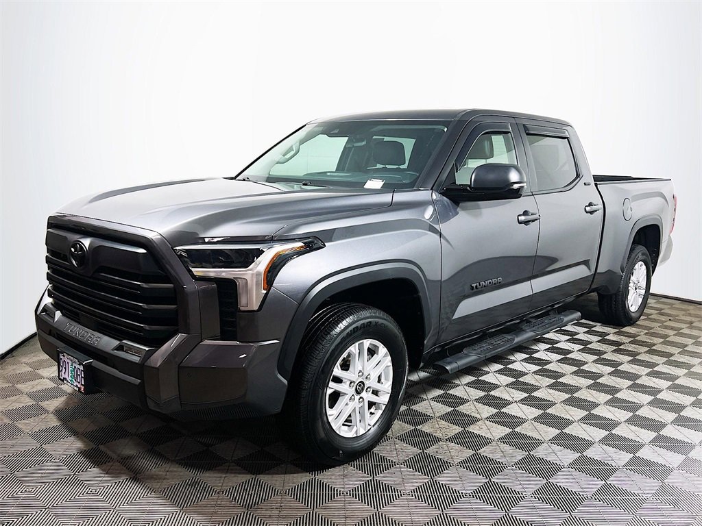 Used 2024 Toyota Tundra SR5 image 4