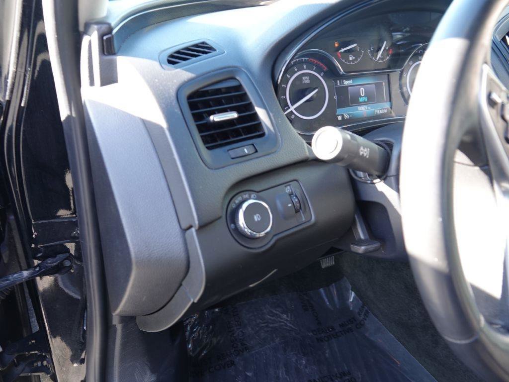 Used 2017 Buick Regal Sport Touring image 14