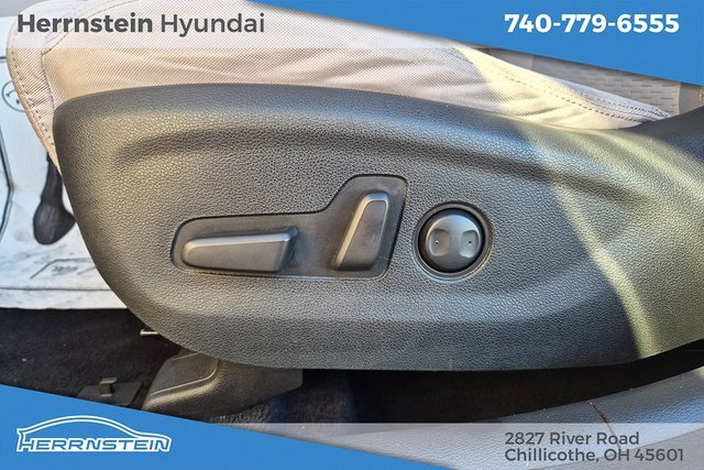 Used 2019 Hyundai Tucson Sport image 22