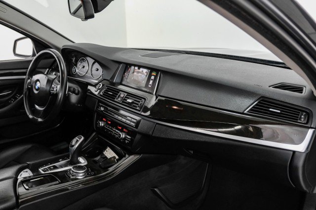 Used 2016 BMW 535i xDrive Sedan AWD/4WD image 10