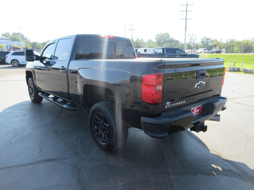 Used 2019 Chevrolet Silverado 2500 LTZ w/ Duramax Plus Package AWD/4WD image 10