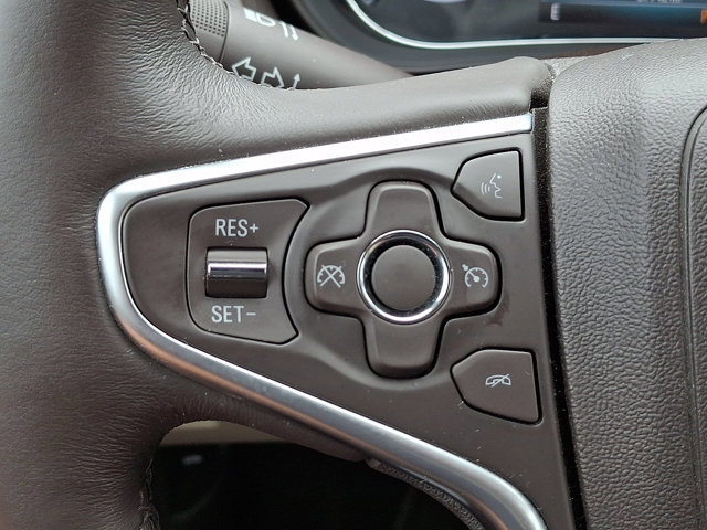 Used 2014 Buick Regal FWD image 19