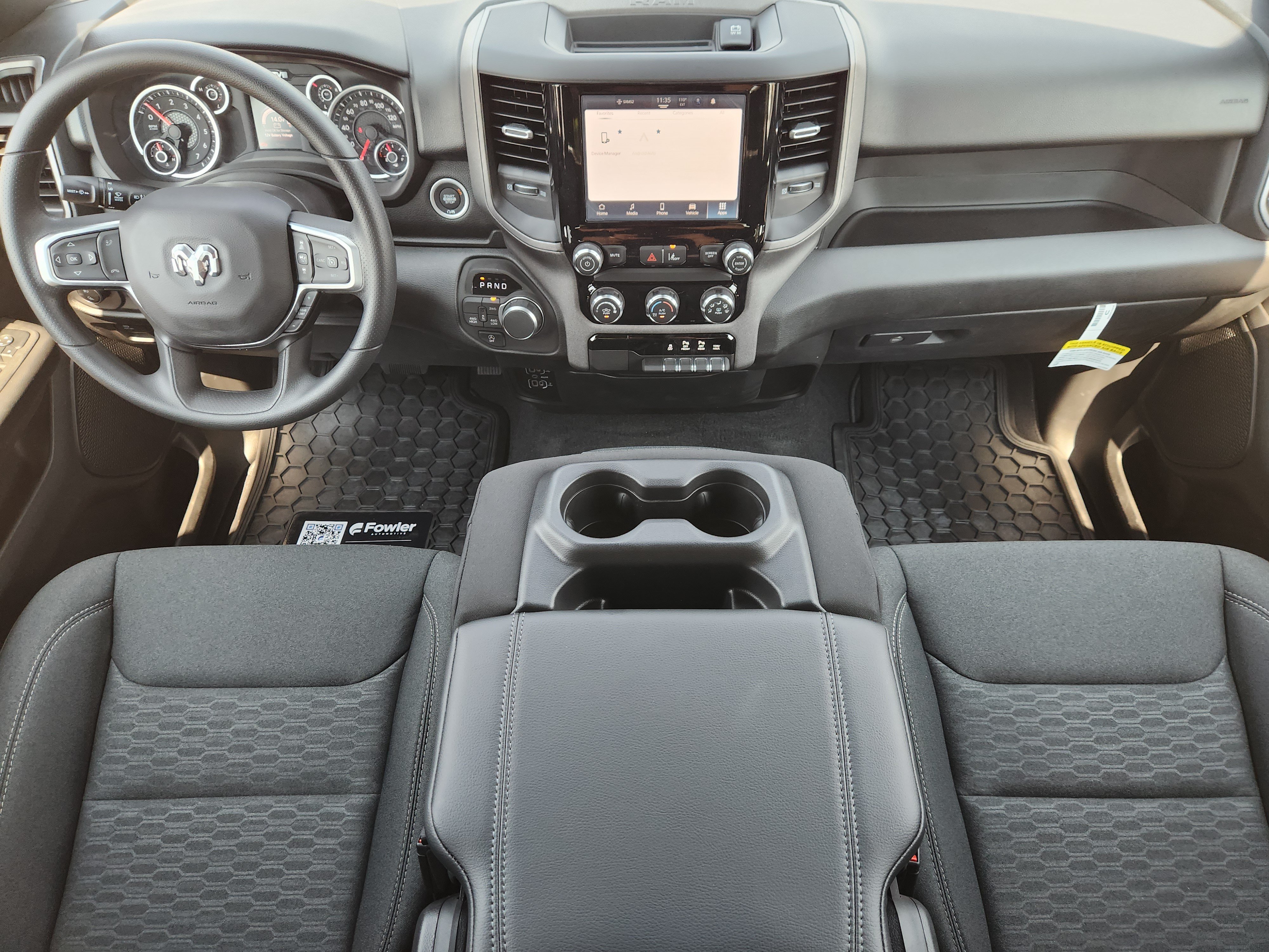 New 2026 RAM 1500 Express AWD/4WD image 18
