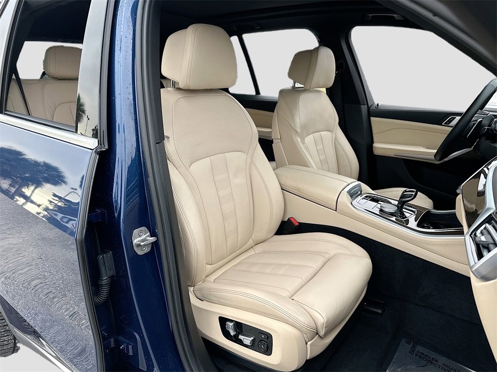 Used 2022 BMW X5 sDrive40i w/ Climate Comfort Package image 29