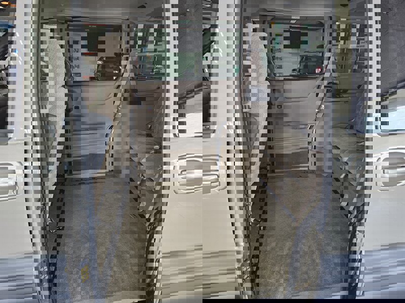 Used 2004 Pontiac Montana Extended w/ Convenience Package #1 image 11