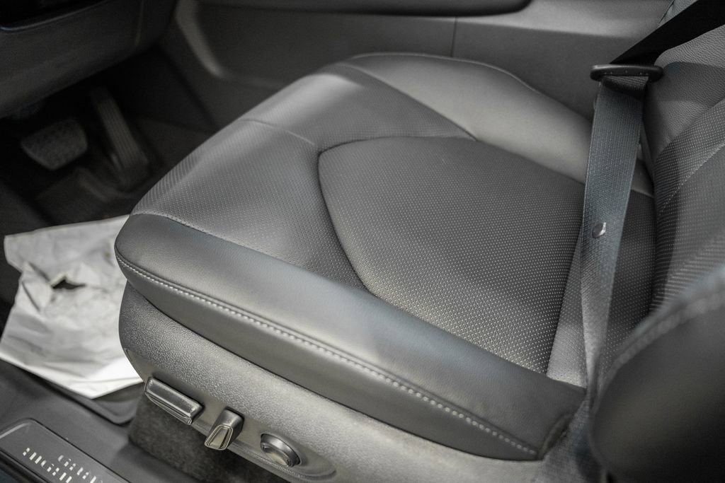 New 2026 Toyota Grand Highlander Limited image 40