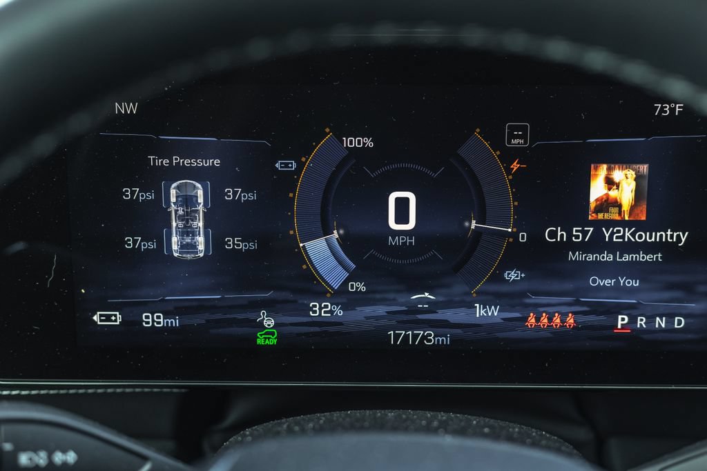 Used 2024 Chevrolet Blazer EV LT AWD/4WD image 11
