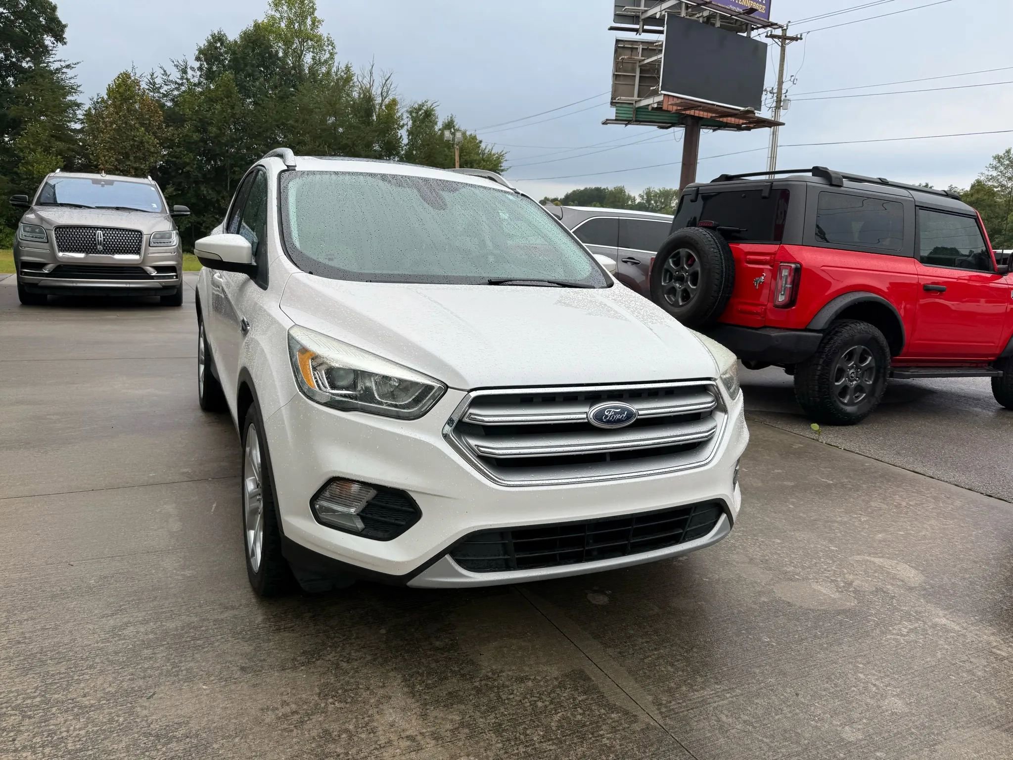 Used 2017 Ford Escape Titanium image 26