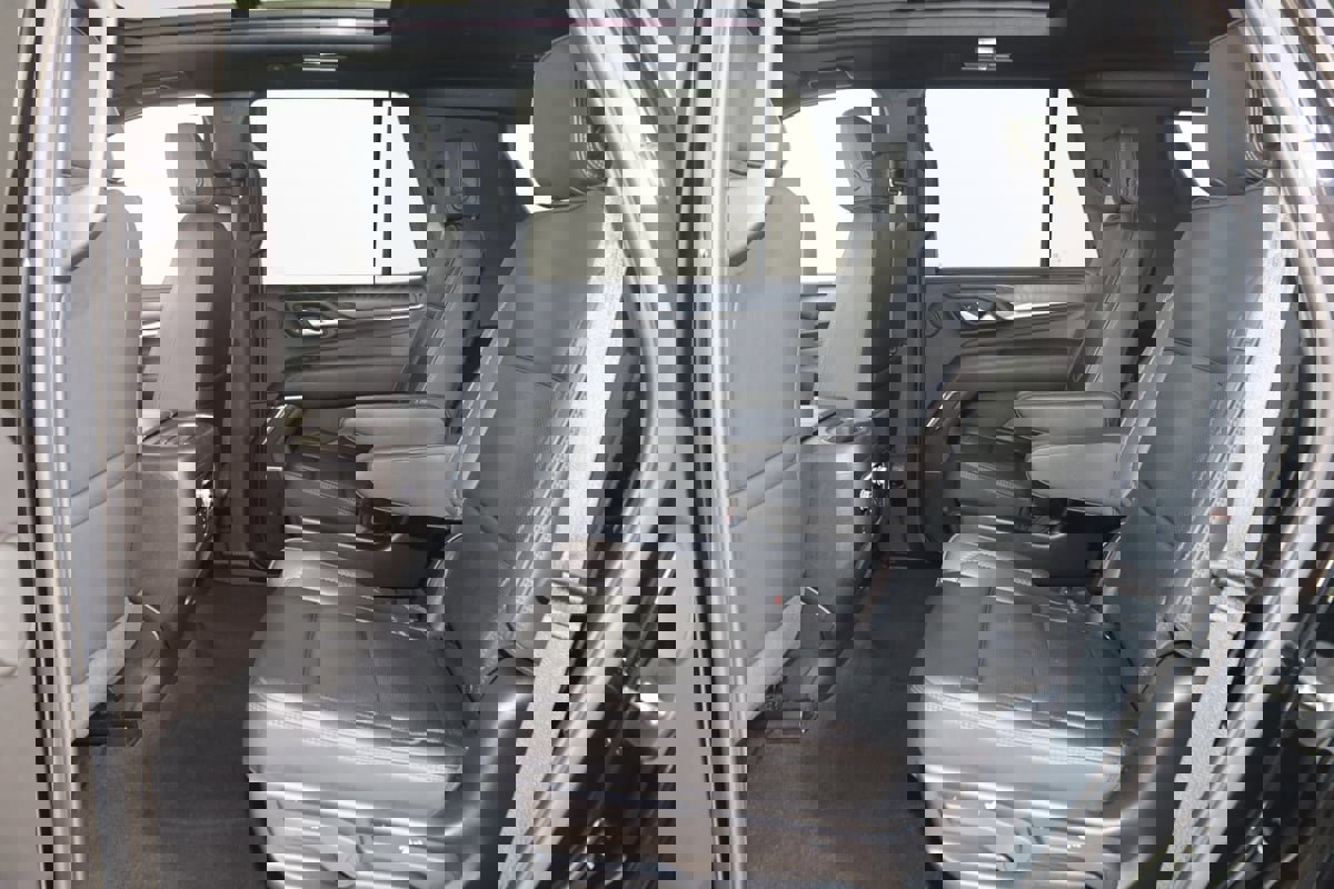 Used 2022 GMC Yukon Denali image 48