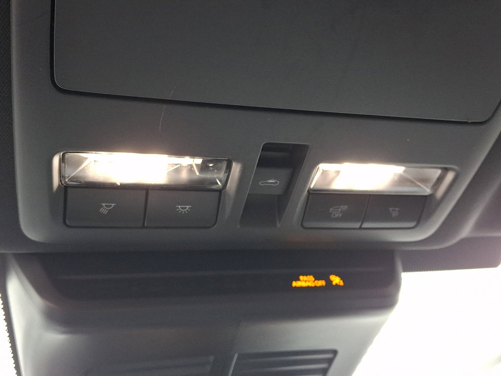 Used 2025 MAZDA CX-90 Plug-In Hybrid w/ Premium Plus image 32