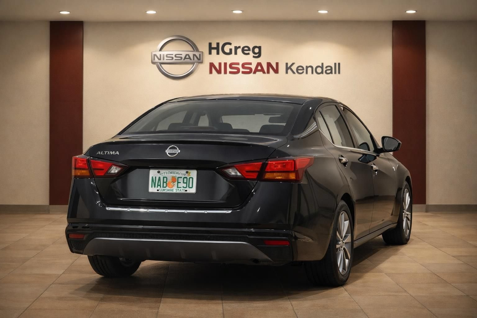 Certified 2024 Nissan Altima 2.5 S FWD image 6