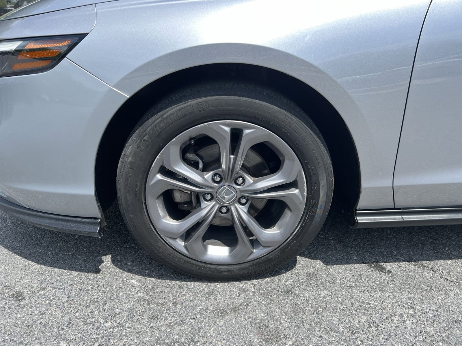 Used 2024 Honda Accord EX image 12