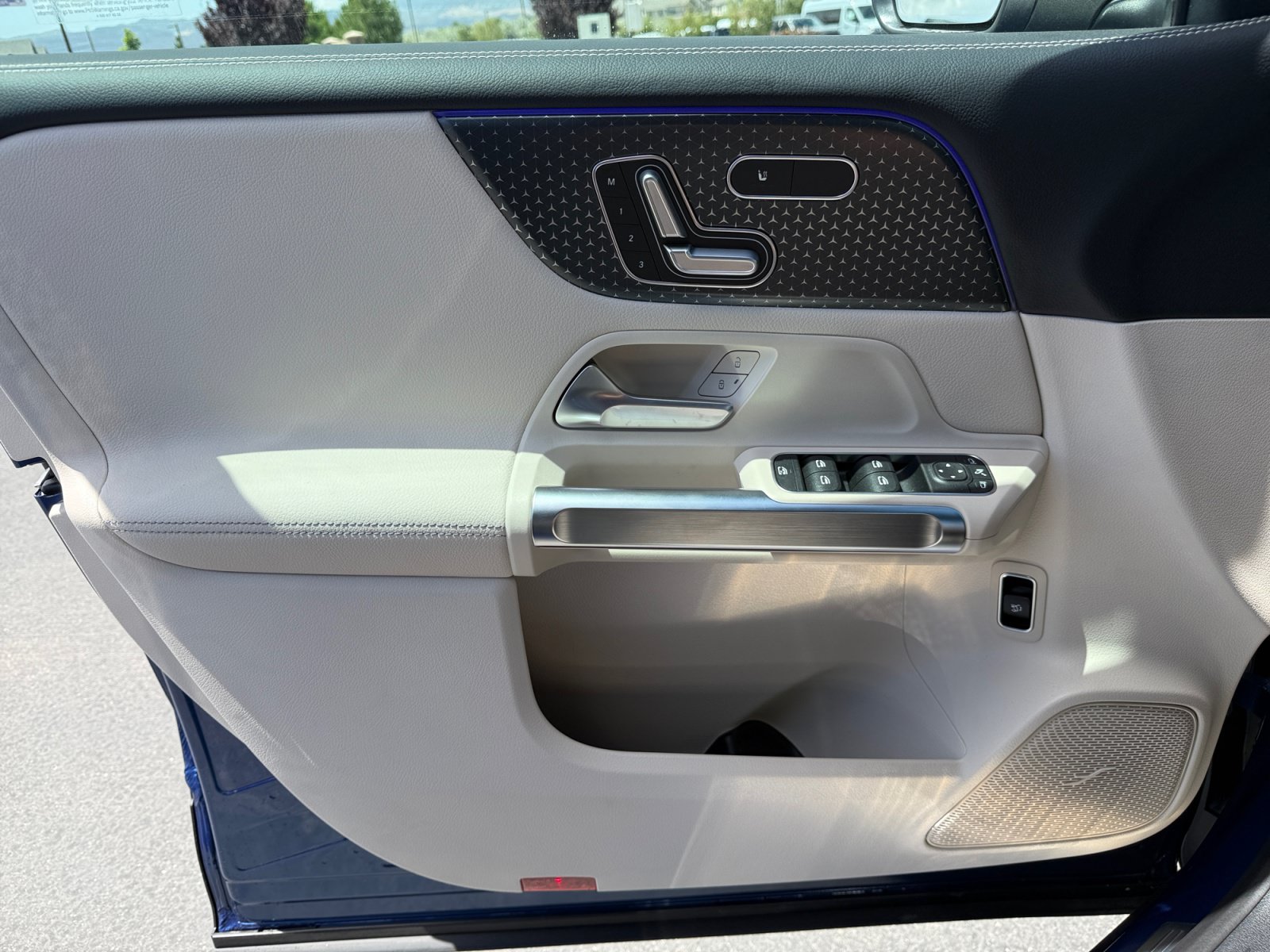 New 2026 Mercedes-Benz GLB 250 4MATIC image 13