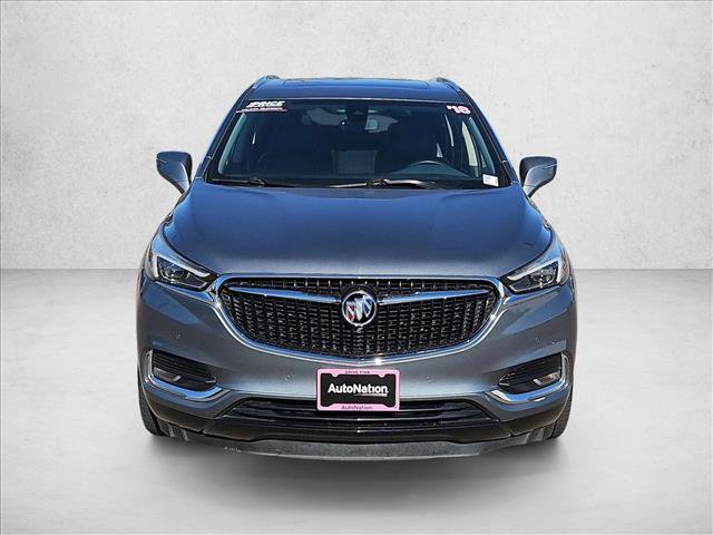Used 2018 Buick Enclave Premium w/ Experience Buick Package FWD image 2