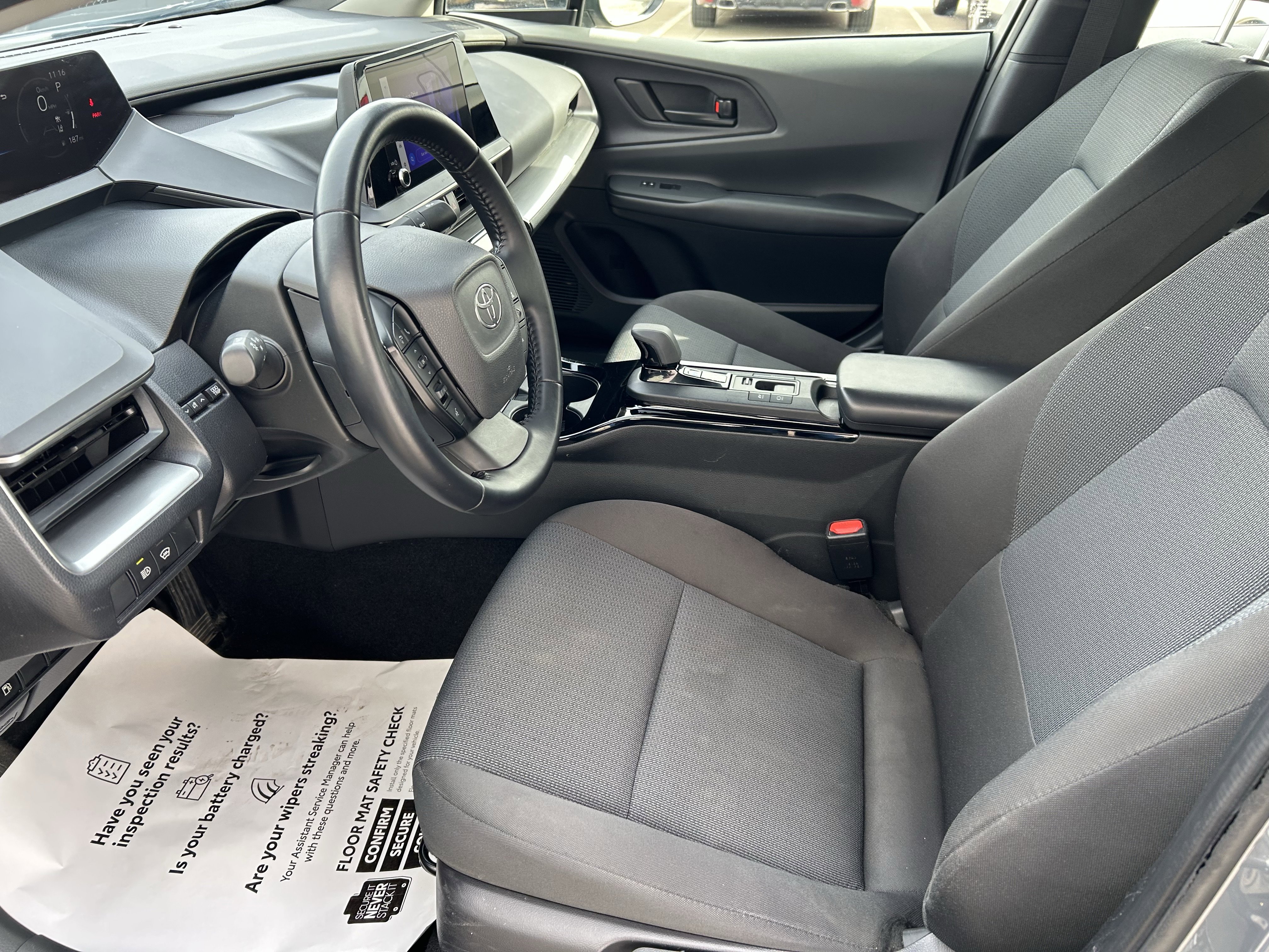 Used 2024 Toyota Prius LE image 19