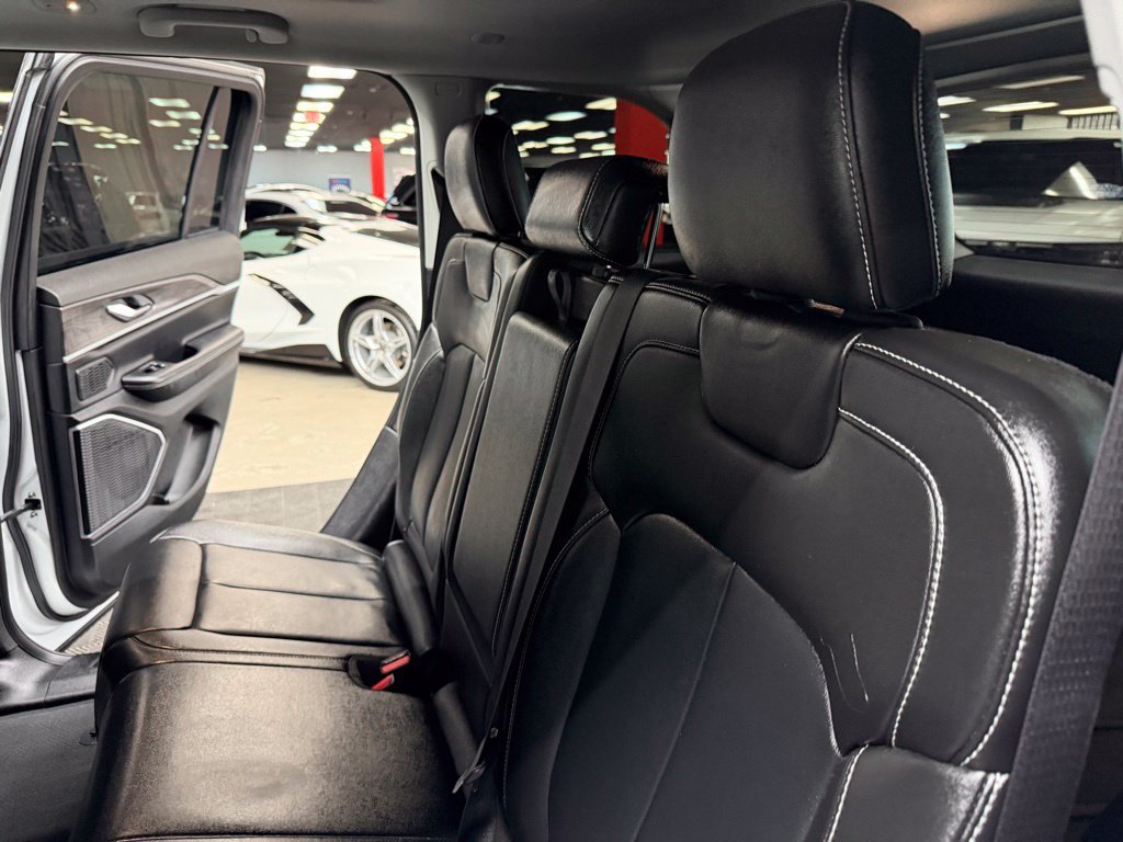 Used 2022 Jeep Grand Cherokee Limited 4xe AWD/4WD image 41