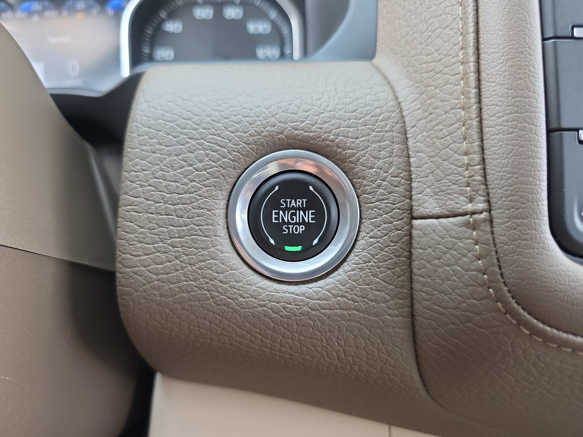 Used 2021 GMC Yukon XL Denali AWD/4WD image 28