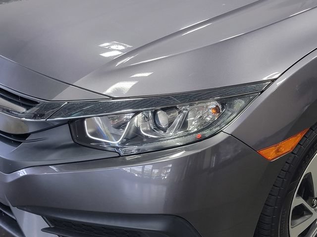 Used 2017 Honda Civic EX image 9