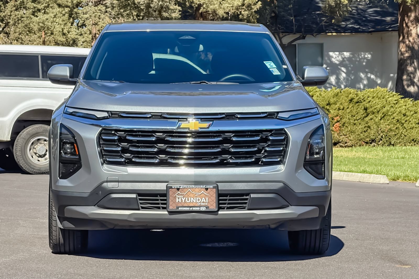 Used 2025 Chevrolet Equinox LT AWD/4WD image 10