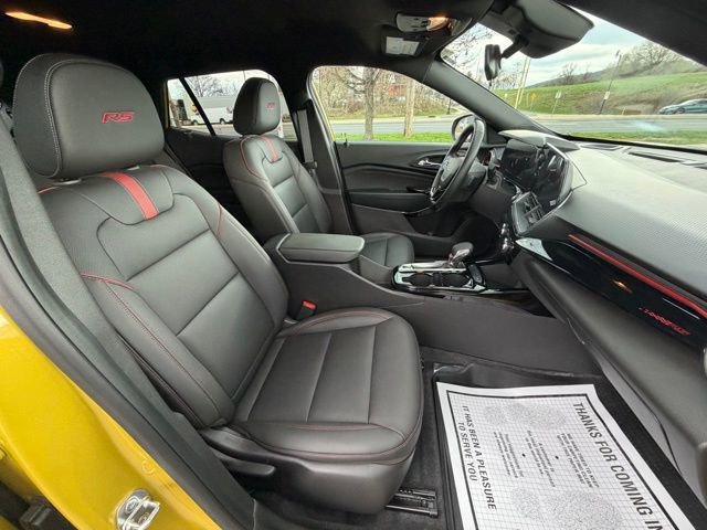 Certified 2024 Chevrolet Trax RS w/ Driver Confidence Package image 37