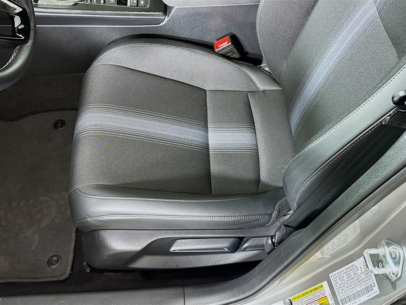 Used 2025 Honda Civic Sport image 16