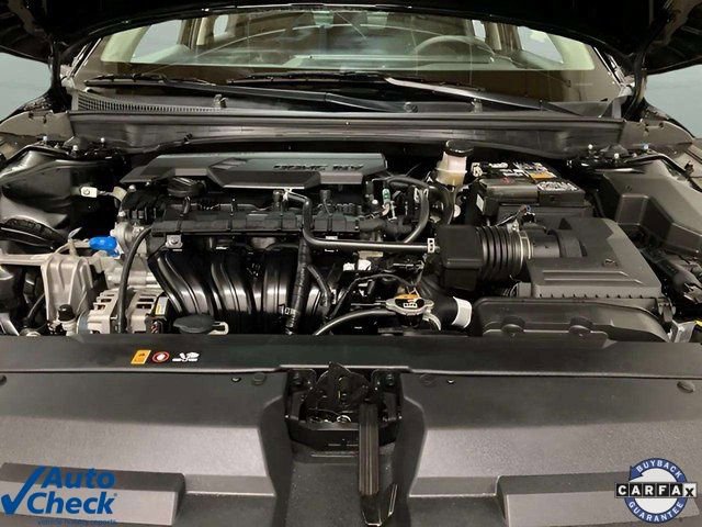 Used 2025 Kia K4 LX image 97