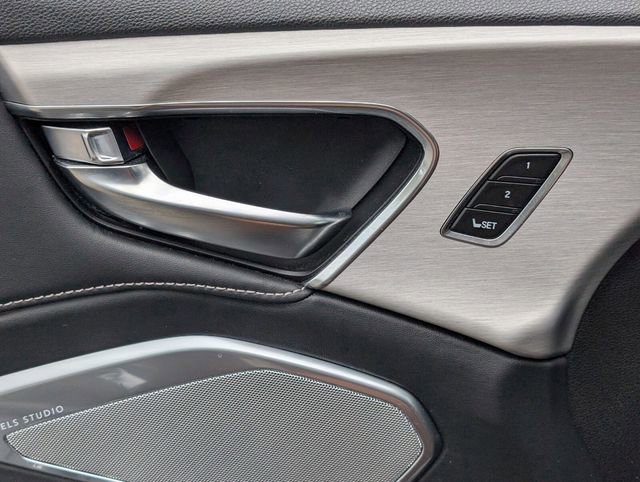 Used 2019 Acura RDX w/ Technology Package image 35