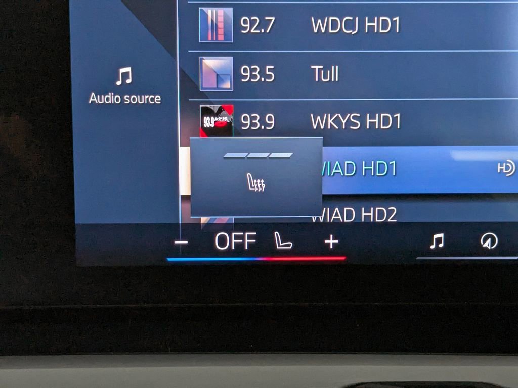 Used 2025 BMW 530i xDrive image 20