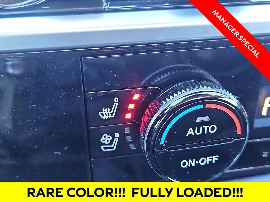Used 2024 Nissan Pathfinder Platinum w/ Cargo Package AWD/4WD image 15